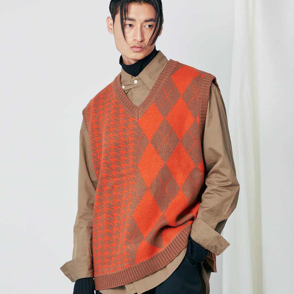 チェックニットベスト / Argyle & hound check knit vest orange – 60