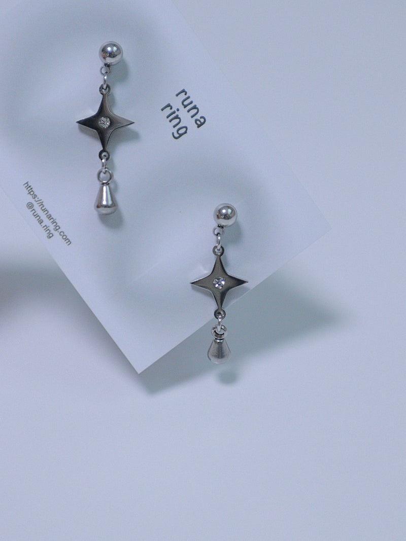 All surgical steel water drop point earrings