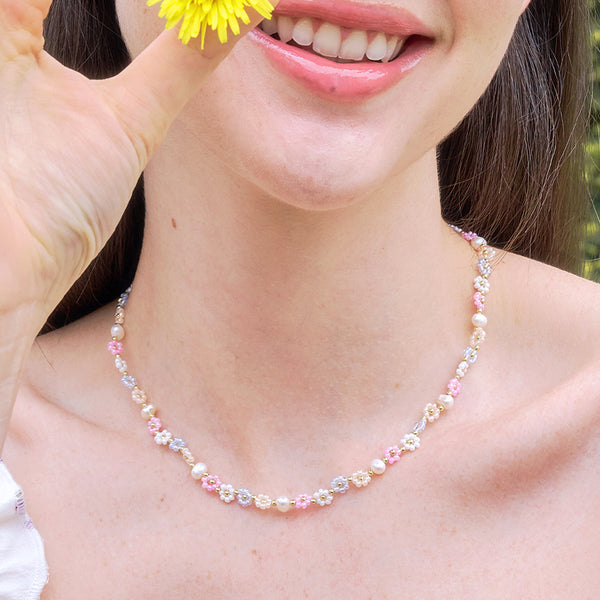 amelia pearl flower necklace
