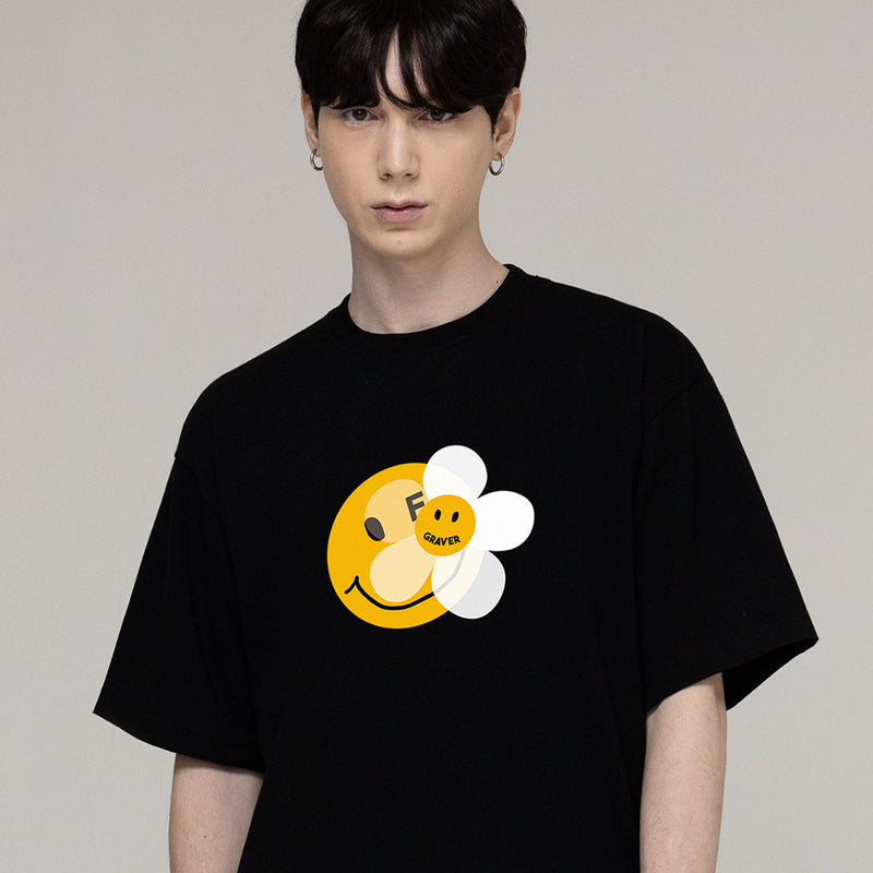 [UNISEX] Dotted Smile Flower Mix Short Sleeve T-Shirt