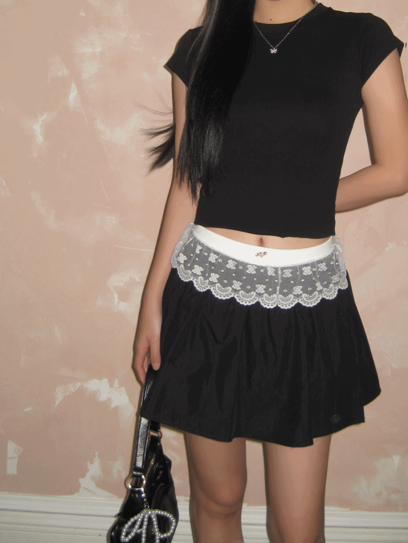 Lace layered inner short pants