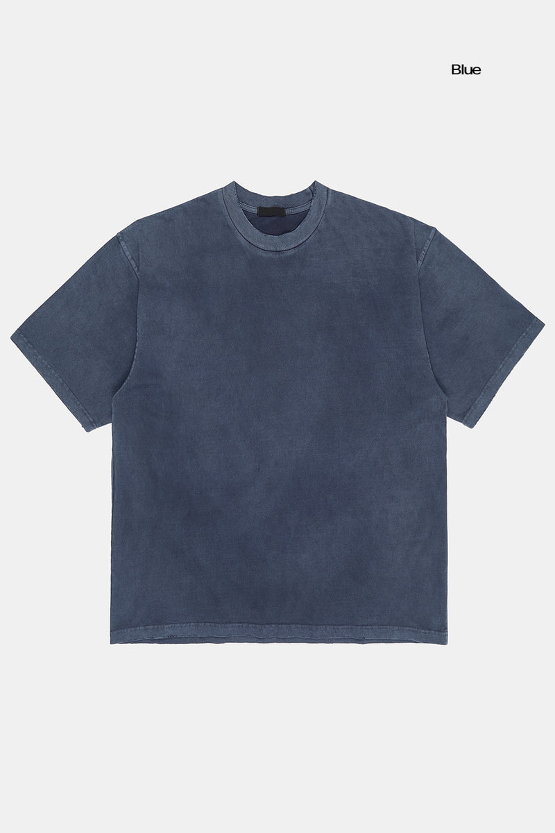 Grand pigment dying over T-shirt