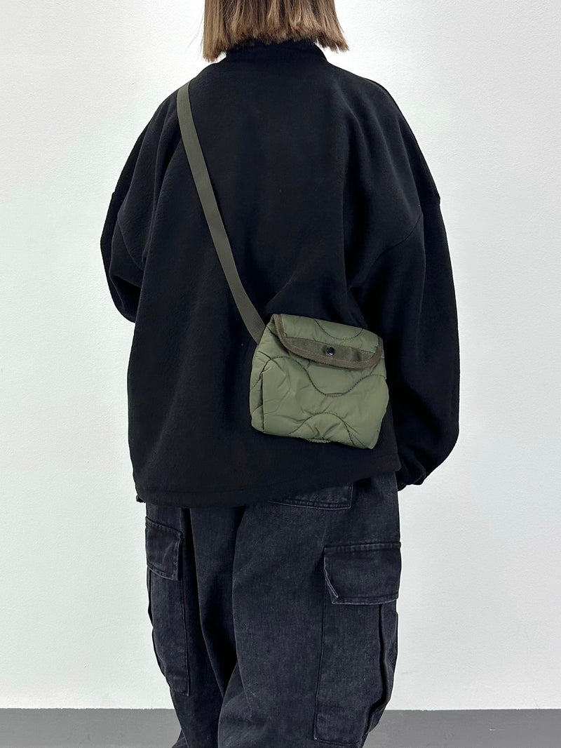 Utility Mini Cross Bag、ミニクロスバックCordura生地 - ボディーバッグ