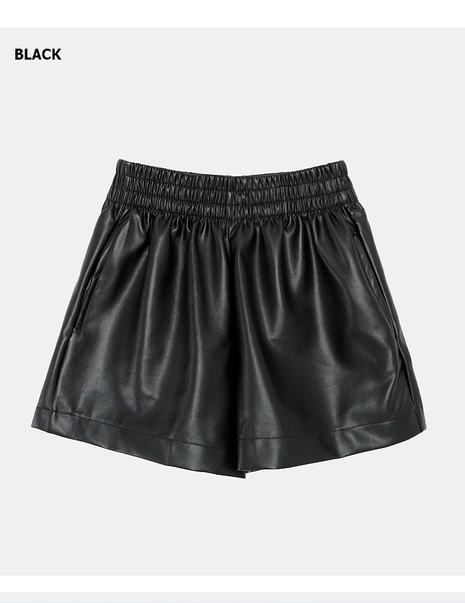Synthetic Leather Triple Banding Wide Shorts