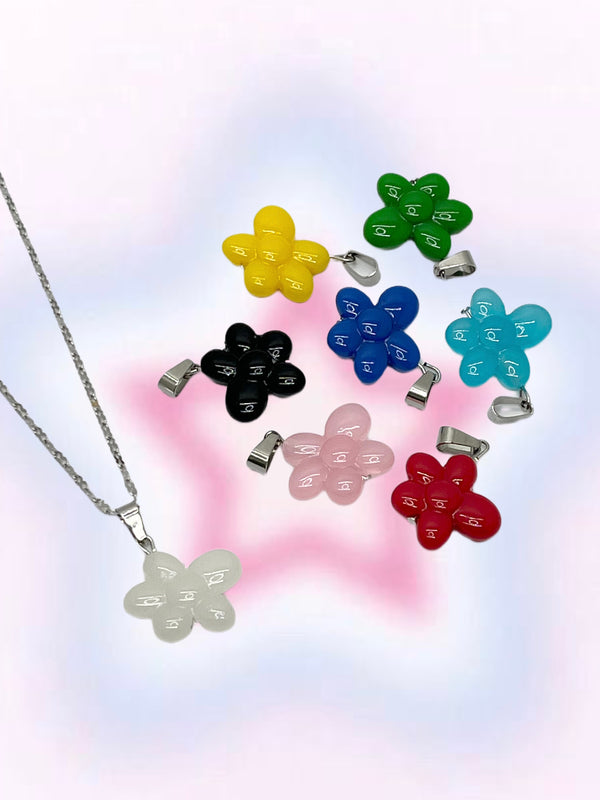 MADE color flower necklace