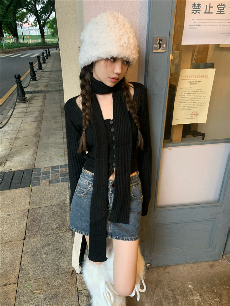 トゥイーティーマフラーニットトップス / Tweety muffler knit top