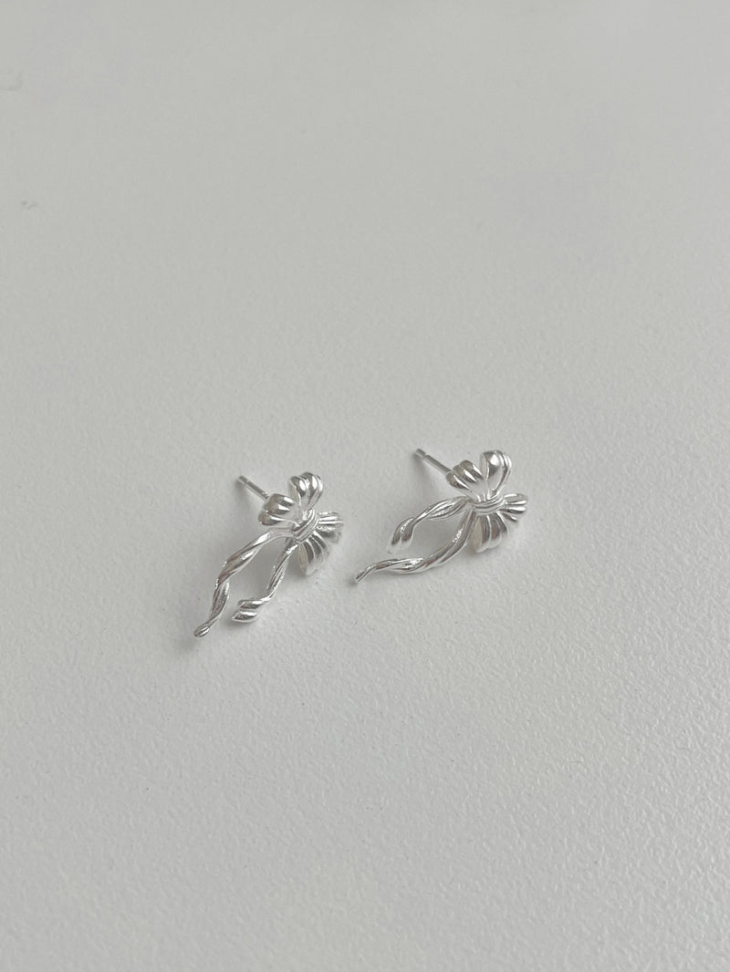 [silver 925] ribbon frill earrings
