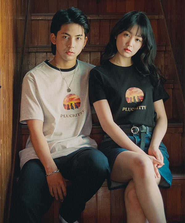 サンセットウィズユービーチプリントTシャツ / Sunset with you beach print T-shirt White melange  [Unisex]PLUCKITTY/ {{ category }}