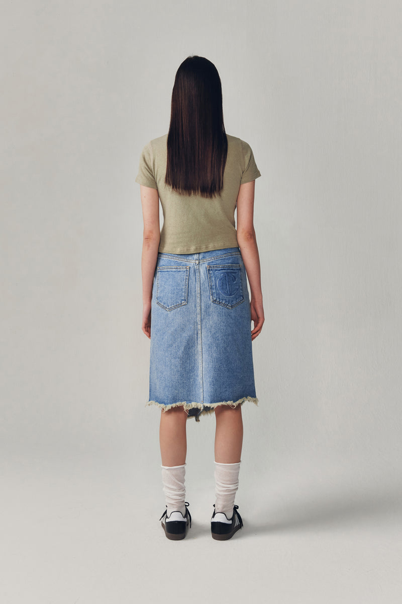 アシメトリックデニムミディスカート / ASYMMETRIC DENIM MIDI SKIRT