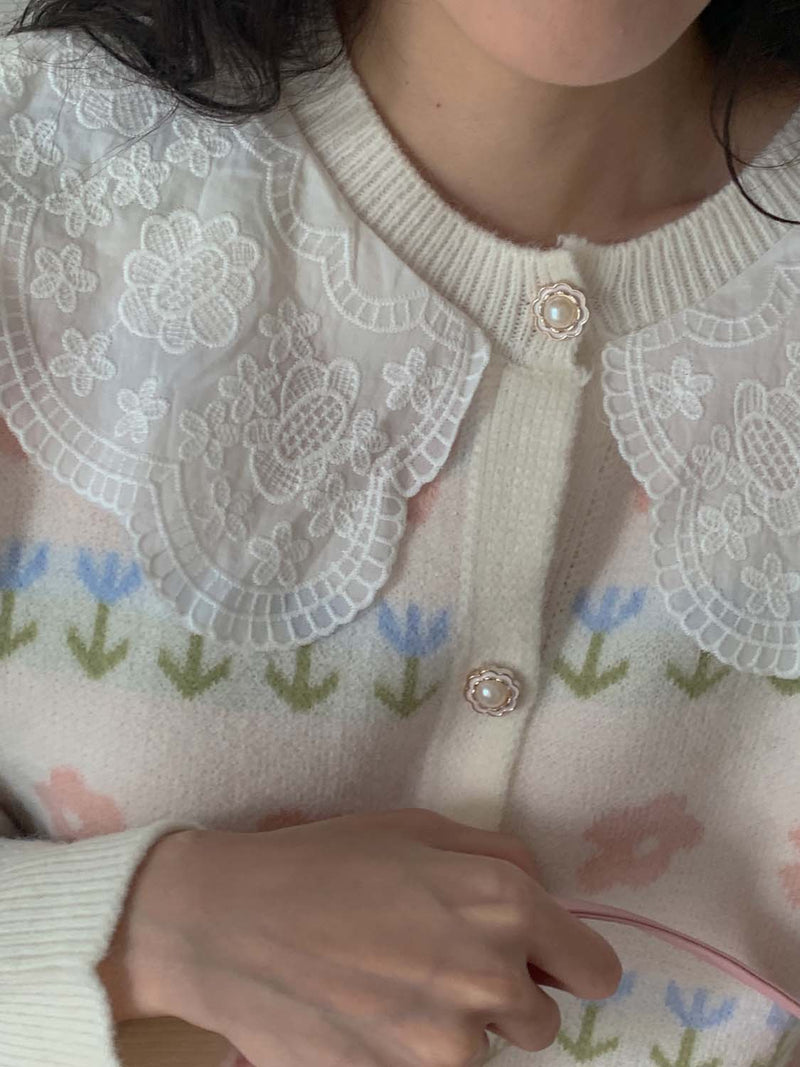 フラワーレースカラーボタンカーディガン/FLOWER LACE COLLAR BUTTON