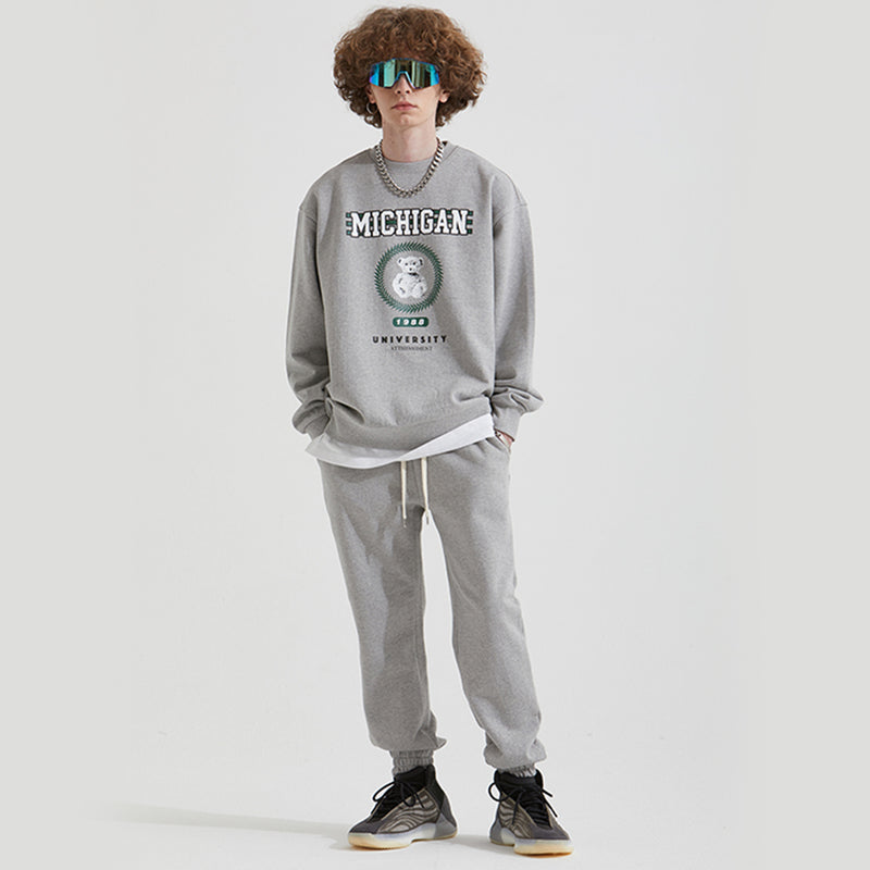 ミシガンベアースウェットシャツ / Michigan Bear Sweatshirt (GRAY