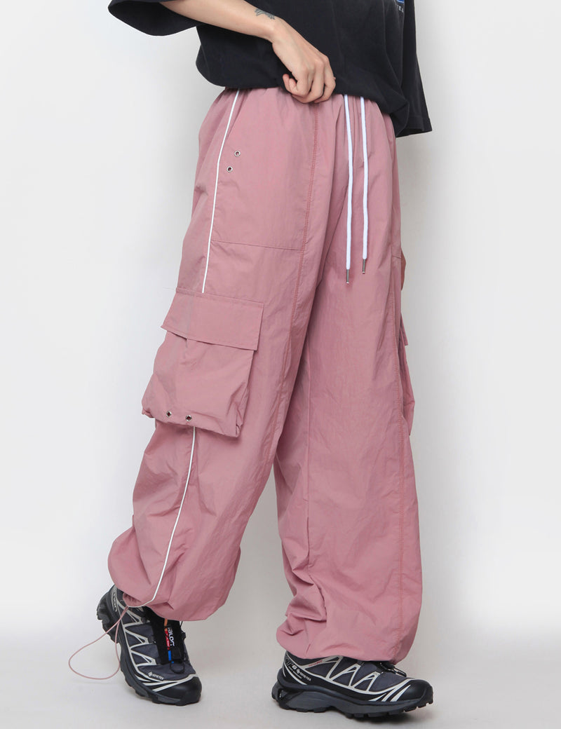 パイピングナイロンカーゴパンツ / Piping nylon cargo pants