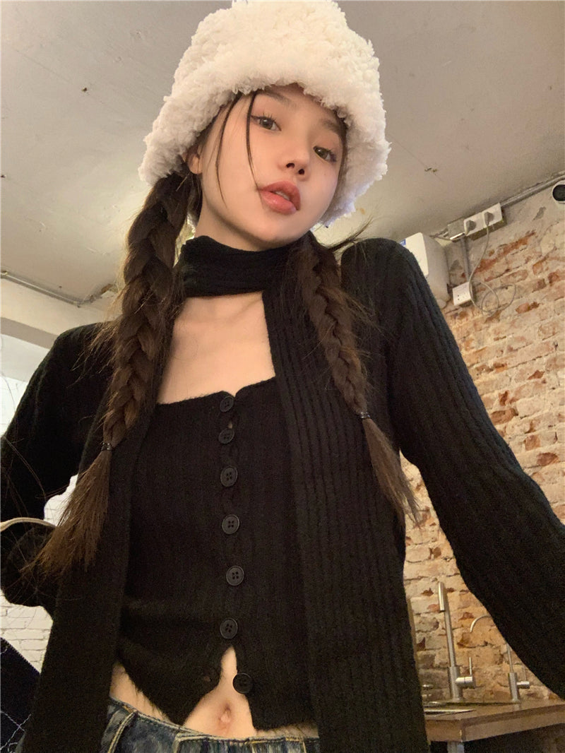 トゥイーティーマフラーニットトップス / Tweety muffler knit top