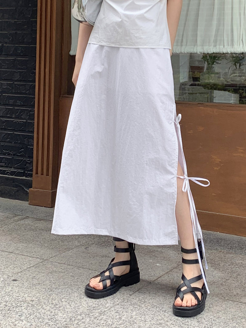 サイドリボンストラップ サイドリボンナイロンロングスカート /Loding side ribbon strap side-slit nylon  long skirt