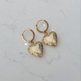 ビンテージロケットはギーズピアス / Vintage Heart Locket Huggies Piercing - Gold Color