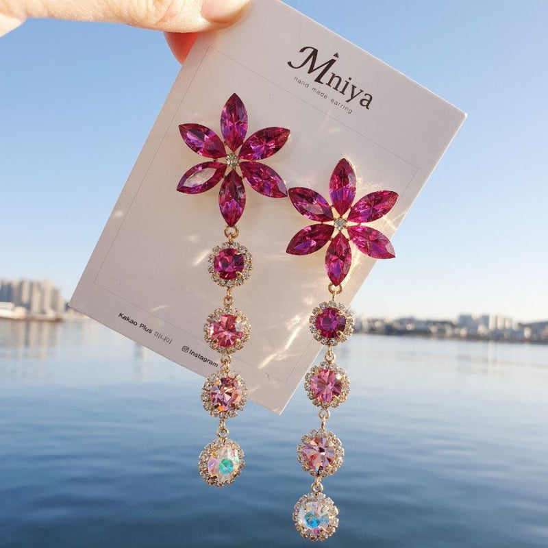 スワロフスキーフラワーピンクドロップピアス/Swarovski Flower Pink Drop EarringMiniya/ {{ category  }}