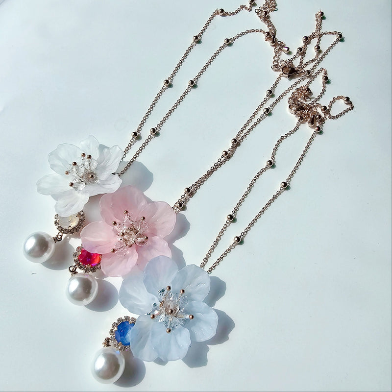 フラワースワロフスキーゴールドネックレス / Flower Swarovski Gold Necklace (3color)