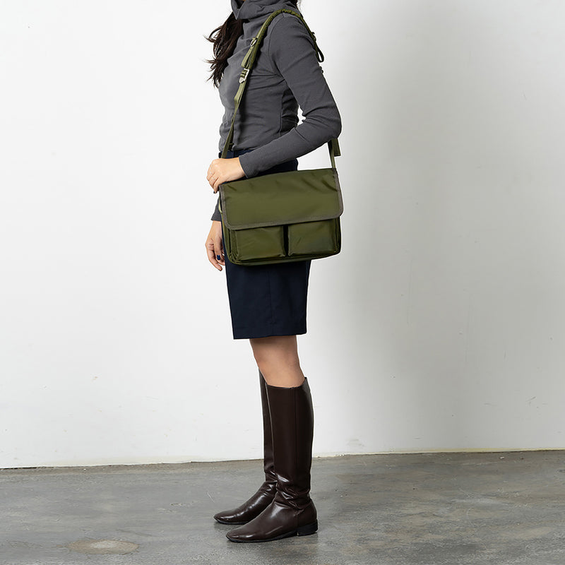 ５ポケットクロスバッグ (KHAKI) / 5-POCKET CROSSBODY BAG (KHAKI