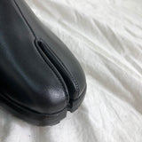タビブーツ / Tabi Boots