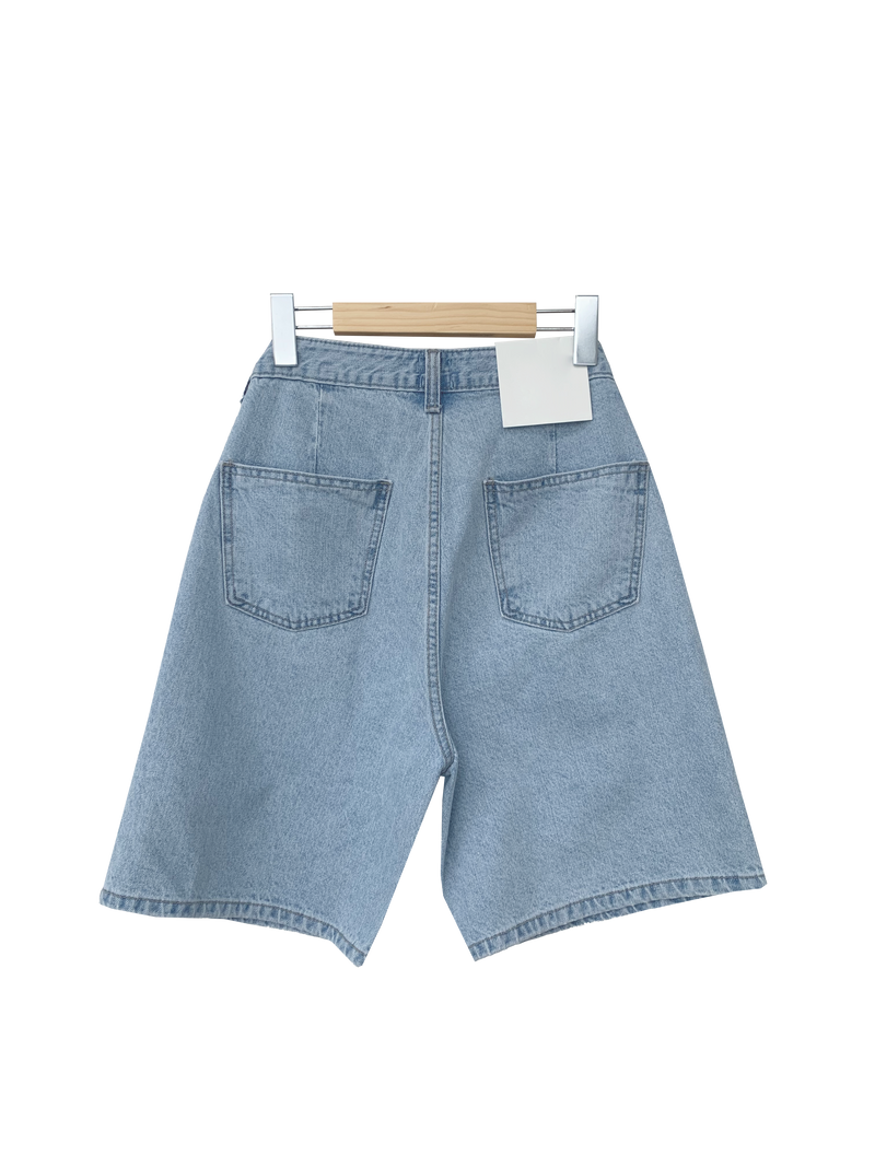 MOVEL BIGO Denim Cotton Bermuda Shorts for Summer (2 colors)