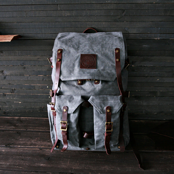 クラシックバックパック / Classic Backpack Dark Tan – 60