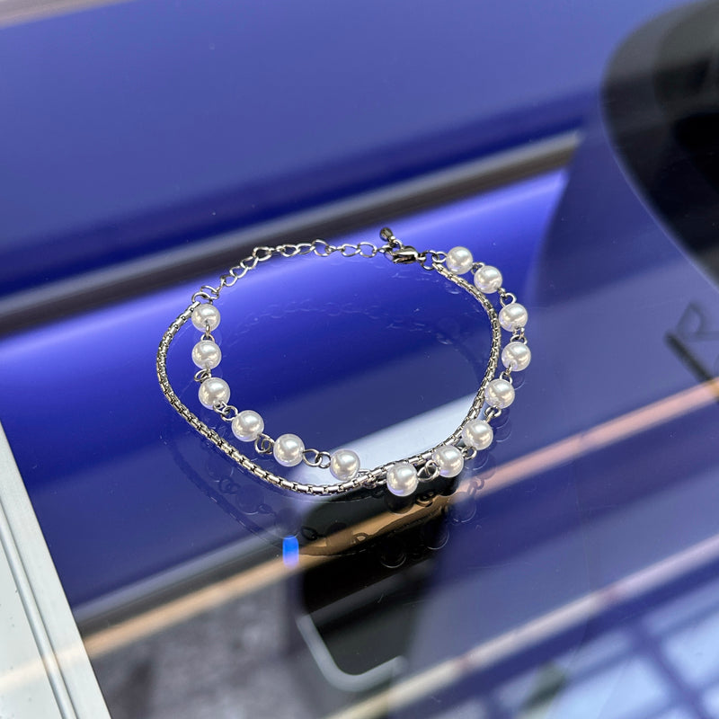 レイヤードパールブレスレット / Layered pearl bracelet