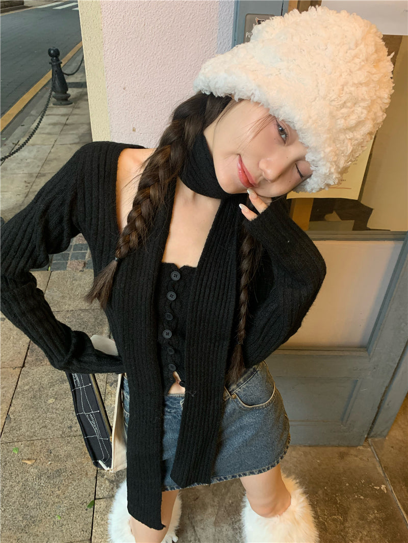 トゥイーティーマフラーニットトップス / Tweety muffler knit top